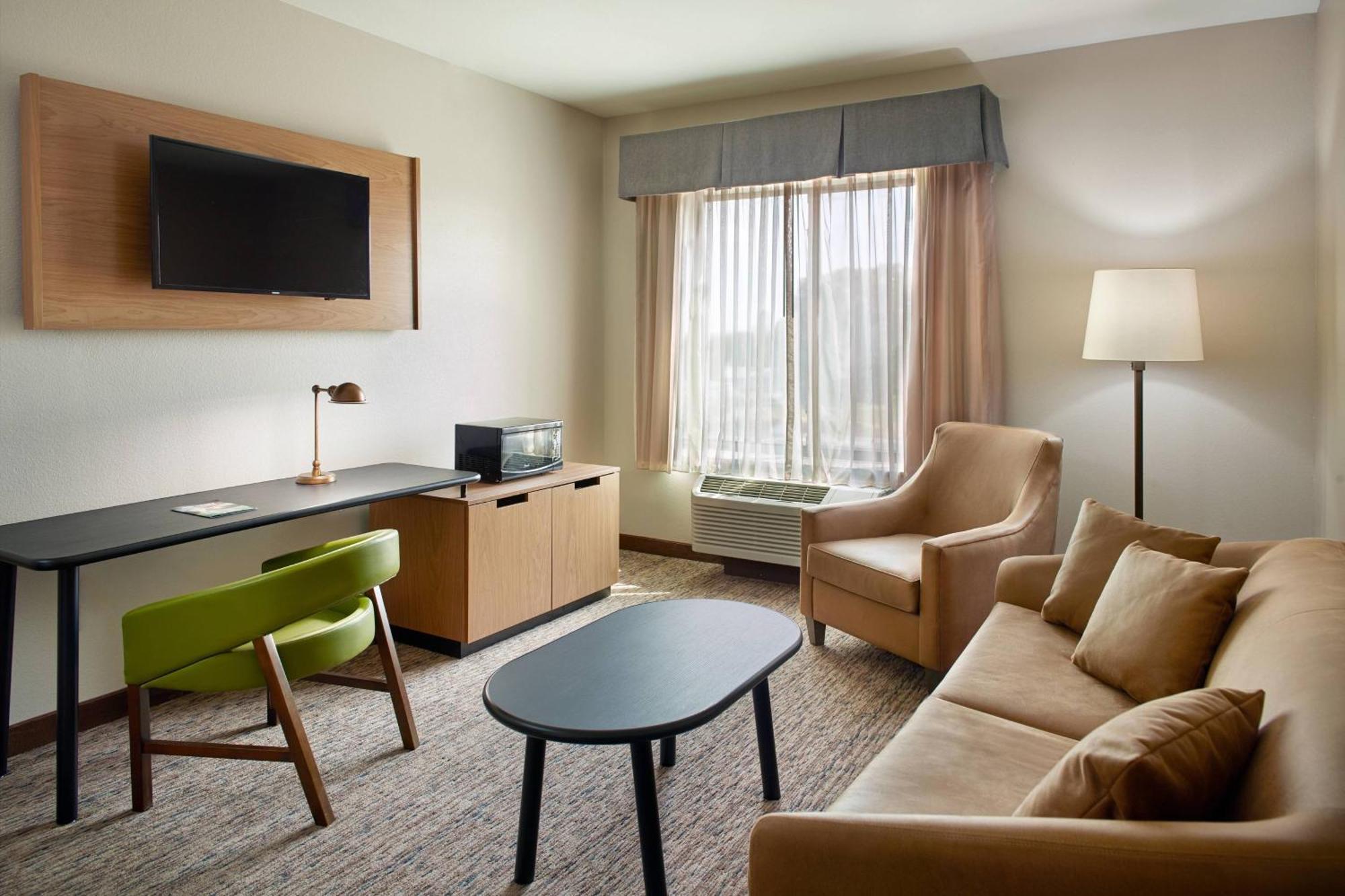 Fairfield Inn & Suites By Marriott Asheville Airport/Fletcher Exterior photo